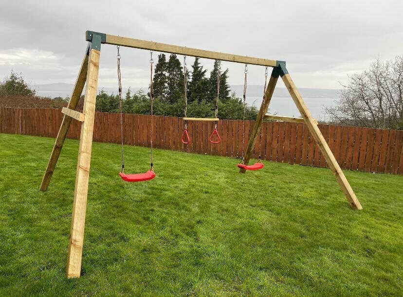 Triple swing set